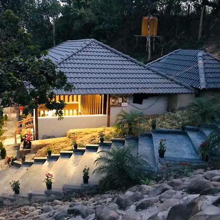The Mountain Shades Resort Мадикери Экстерьер фото