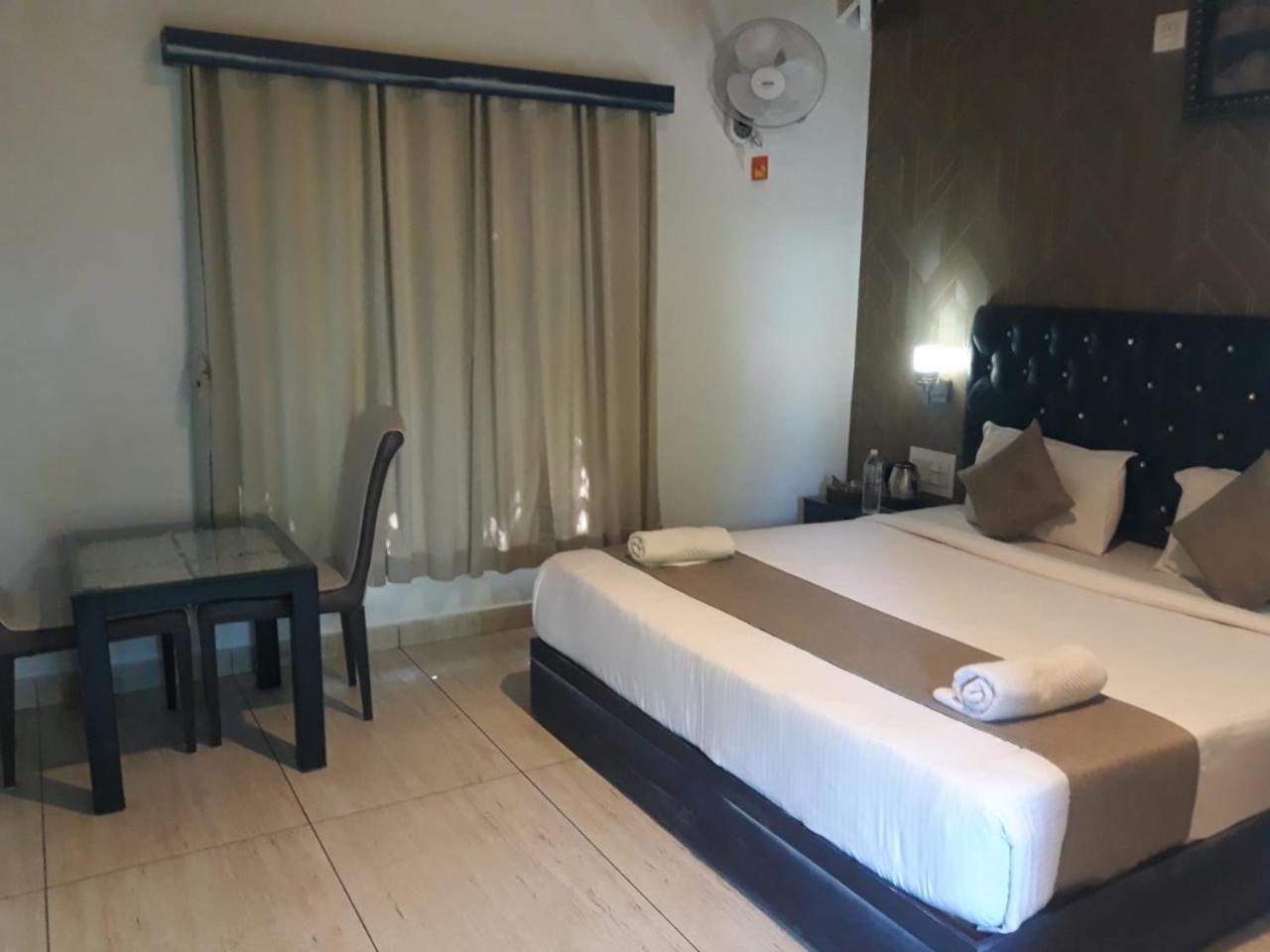 The Mountain Shades Resort Мадикери Экстерьер фото