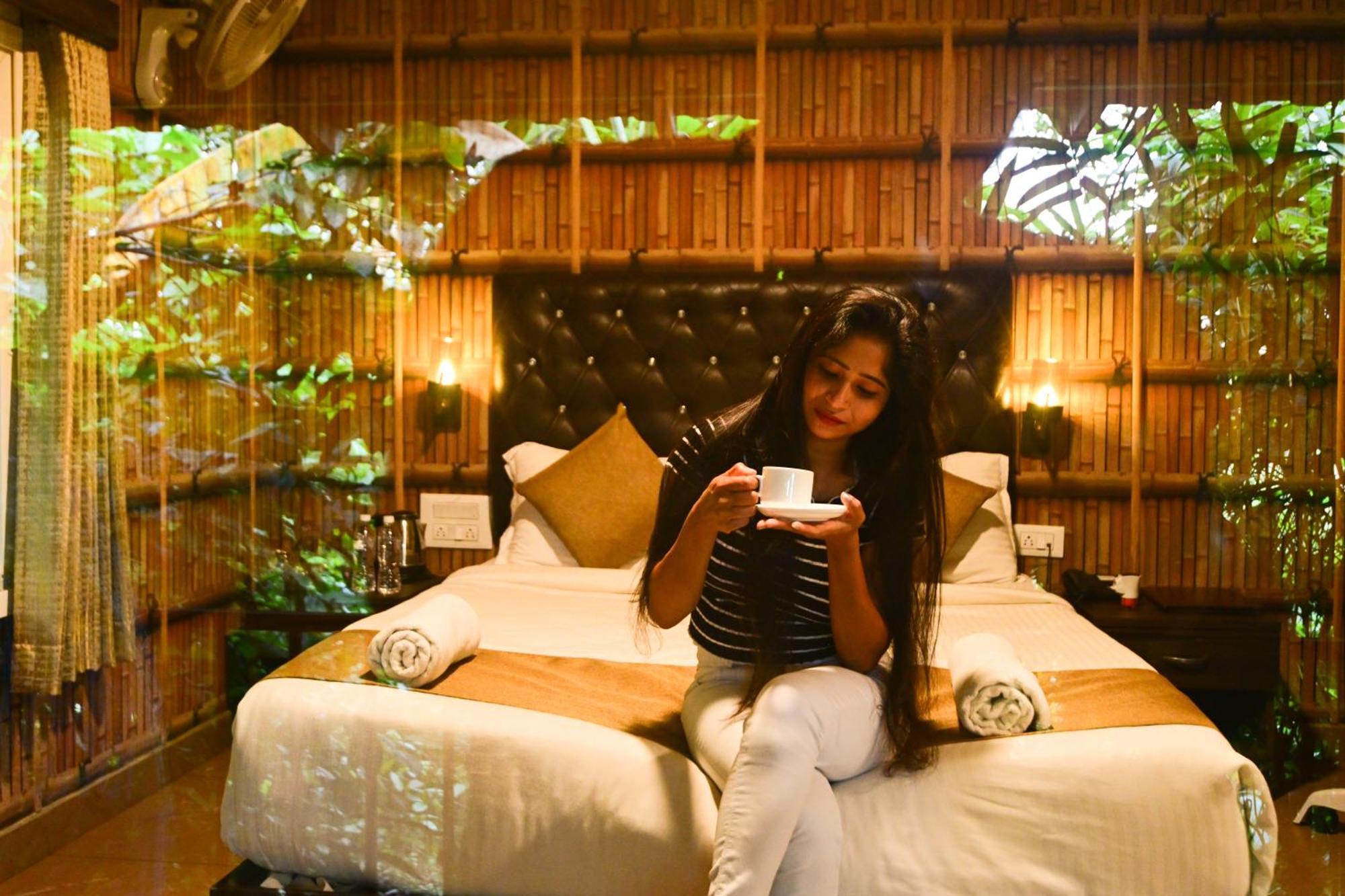 The Mountain Shades Resort Мадикери Экстерьер фото